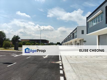 古来Vervo City @ Stellar Park 全新排厂出售
📍地点位于 The Commune 古来全新商城对面
Stellar Park Terrace Factory 
For Sale
-Land Area 24’118
-Built up area 3046 sqft
, Johor, Kulai