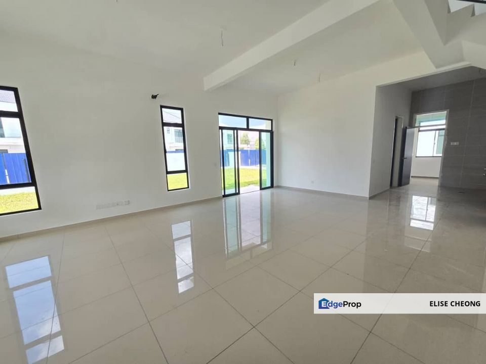 古来 IOI @ Sonatia 全新二手双层排楼角头间出售Bandar Putra Kulai  @Sonatia 
古来双层排楼出售 #全新单位
, Johor, Kulai