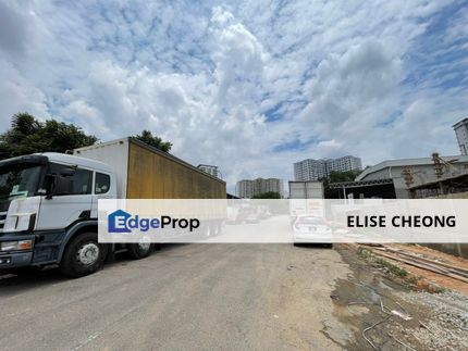 Permas 稀有半独立工厂 大空间 自用VeryGood 出来就是Pasir Gudang & EDL Highway 非常方便
For Sale Jalan Sri Wangi 1/x @ Taman Perindustrian Desa Plentong, Johor, Masai