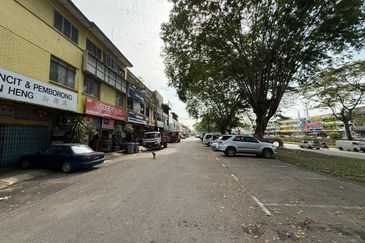 Jalan Susur Kulai 3