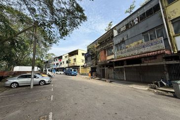 Jalan Susur Kulai 3