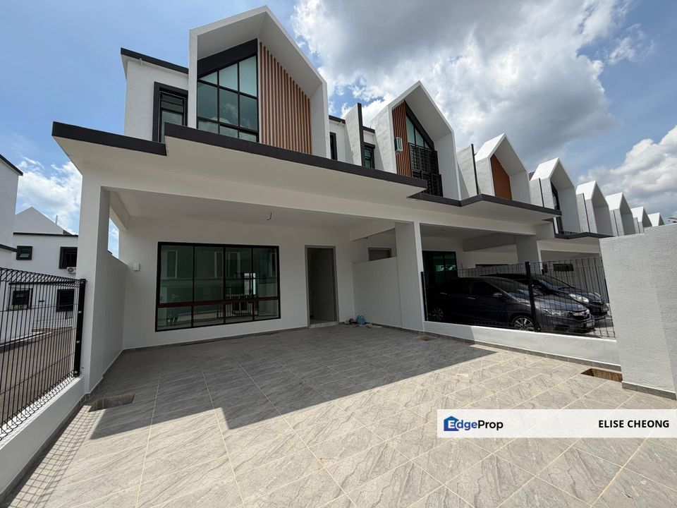 ST Marco Park Precinct 3 
Taman Mutiara Hijau 81000 Kulai, Johor
- Double Storey Terrace House
- Endlot Without Land
, Johor, Kulai