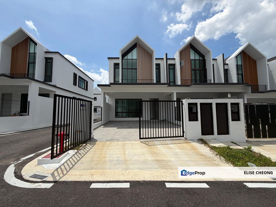 ST Marco Park Precinct 3 
Taman Mutiara Hijau 81000 Kulai, Johor
- Double Storey Terrace House
- Endlot Without Land
, Johor, Kulai