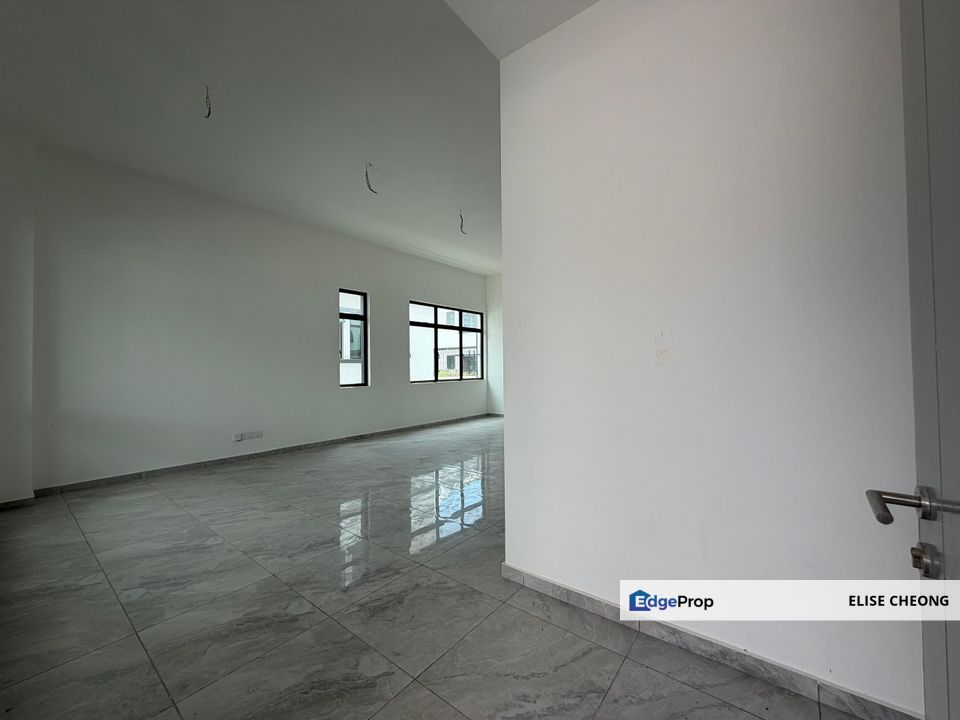ST Marco Park Precinct 3 
Taman Mutiara Hijau 81000 Kulai, Johor
- Double Storey Terrace House
- Endlot Without Land
, Johor, Kulai