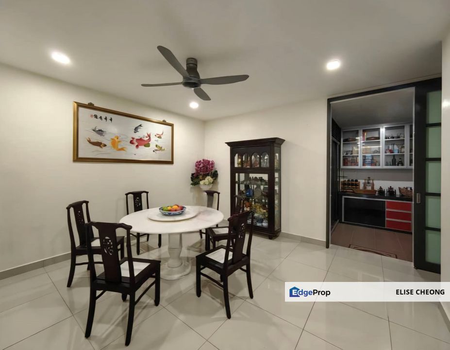 古来IOI Gate B @ Clover Corner双层田字屋角头单位出售, Johor, Kulai