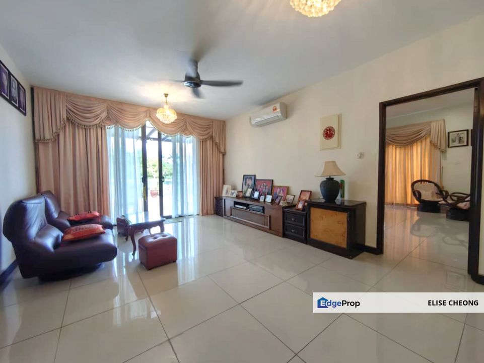 古来IOI Gate B @ Clover Corner双层田字屋角头单位出售, Johor, Kulai