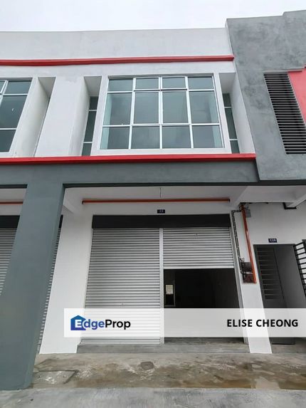ROI 4.83% Shop @ Taman Desa Baiduri Kulai for Sale
Facing Main Road, Johor, Kulai
