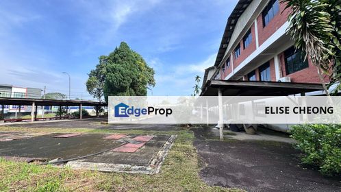 Bungalow Factory For Rent 
古来Highway Tol 附近独立式工厂出租
, Johor, Kulai