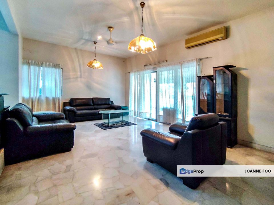 Damansara Gated Guarded, Great Security ,Well Maintained 2 Storey  Semi Detached , Selangor, Petaling Jaya