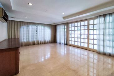 Lucky Garden (Jalan Bangsar)