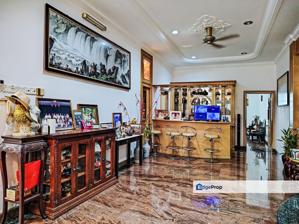 Section 6 Kota Damansara Huge Bungalow For Sale, Selangor, Kota Damansara