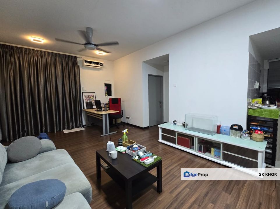 Freehold Silk Sky Service Residence Balakong For Sale00, Selangor, Balakong