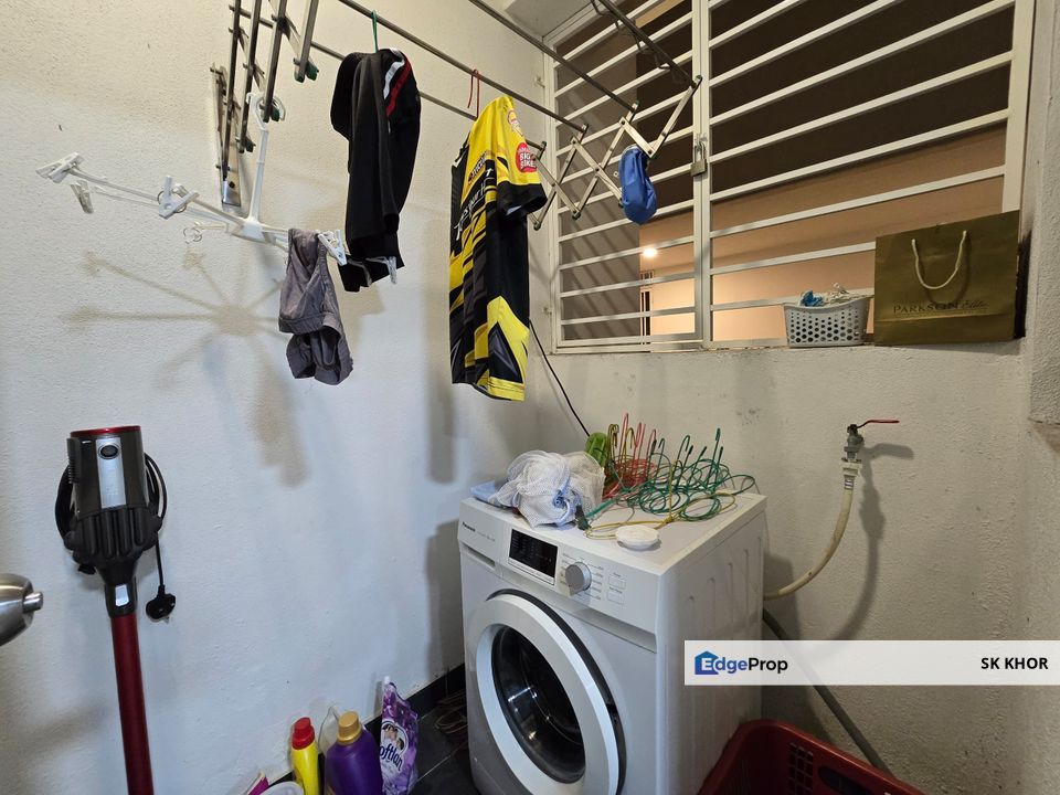Freehold Silk Sky Service Residence Balakong For Sale00, Selangor, Balakong