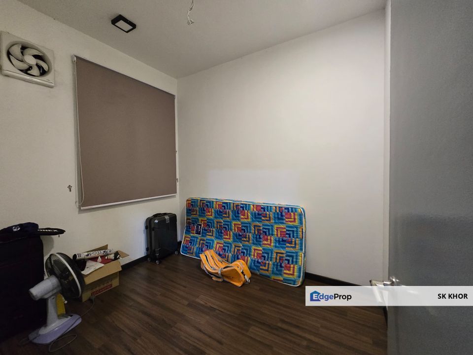 Freehold Silk Sky Service Residence Balakong For Sale00, Selangor, Balakong