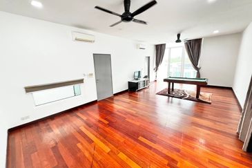 Clover Garden Residences