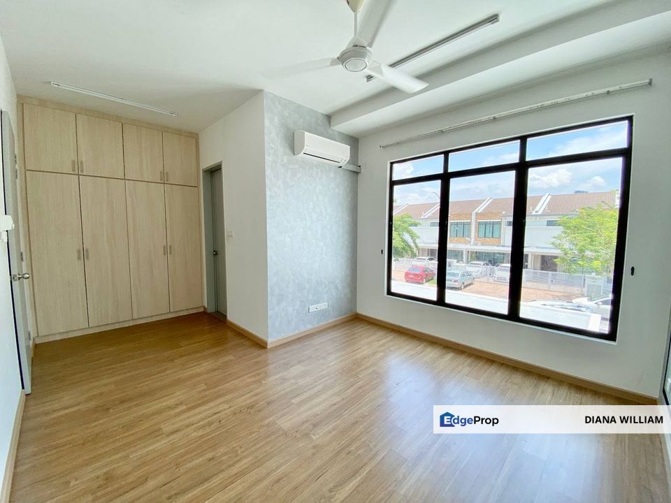 SUPER CHEAP DOUBLE STOREY CERIA RESIDENCE Cyberjaya, Selangor, Cyberjaya