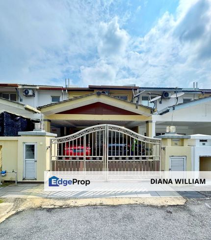 Fully Renovated Double Storey Linked House @ Ebony, Kota Emerald, Rawang, Selangor, Rawang