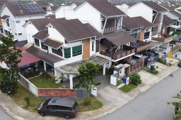 Ivy Terrace & Clover Park Denai Alam