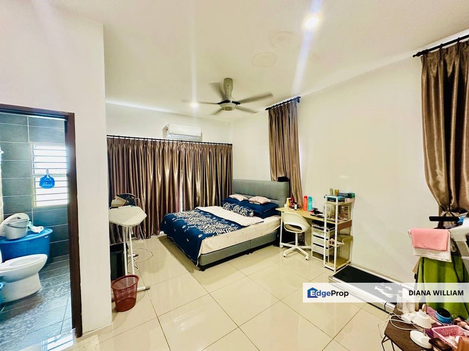 Chepest Double Storey Semi-D Cluster, Taman Desiran Bayu, Puchong, Selangor, Puchong