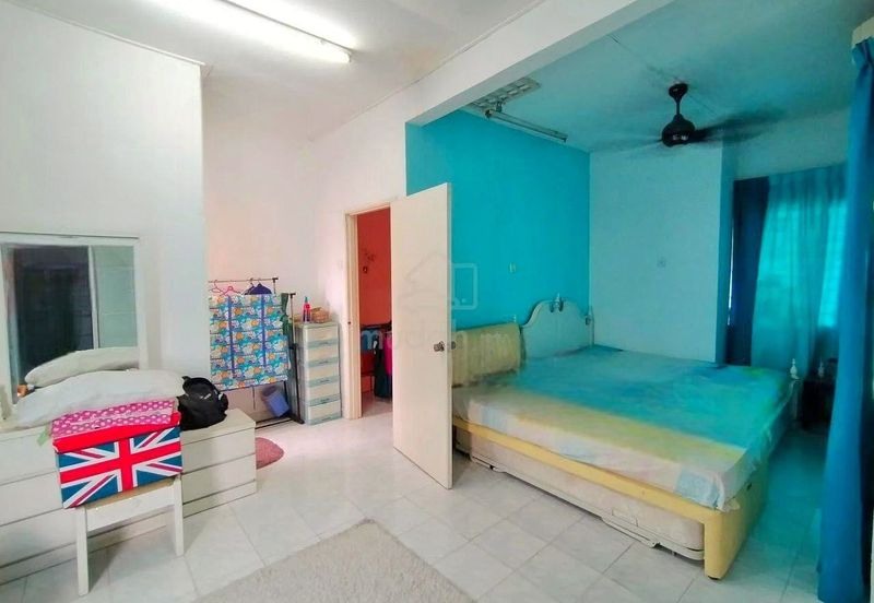 Persiaran Puncak Alam 2 