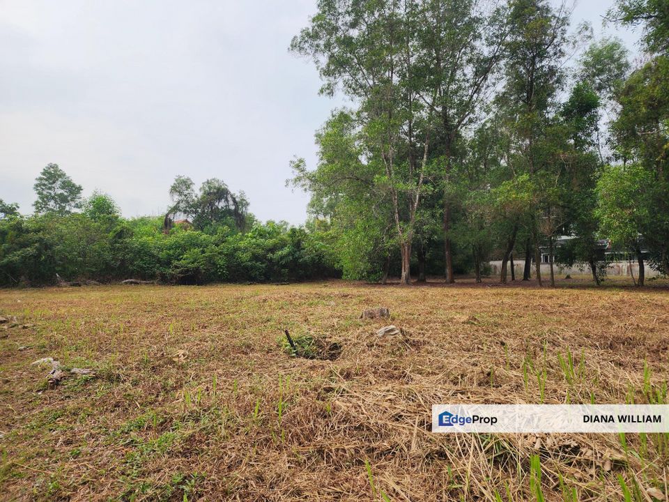 LOT Bungalow , Jalan Mihrab U8/12, Bukit Jelutong, Shah Alam, Selangor, Shah Alam