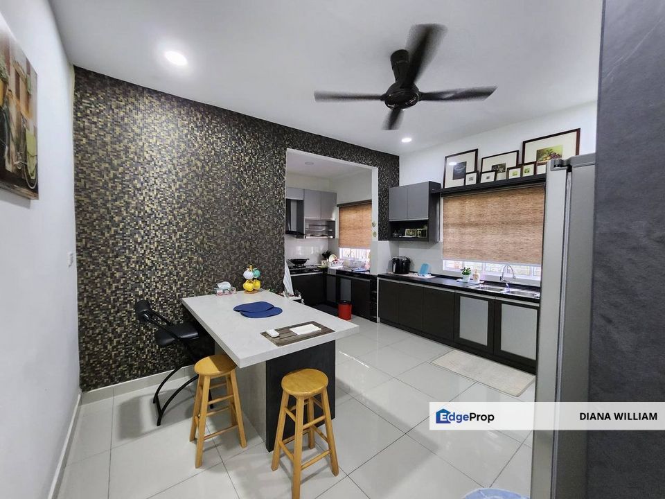 Facing Open  Double STOREY SEMI D BANDAR TASIK KESUMA, SEMENYIH For SALE, Selangor, Semenyih