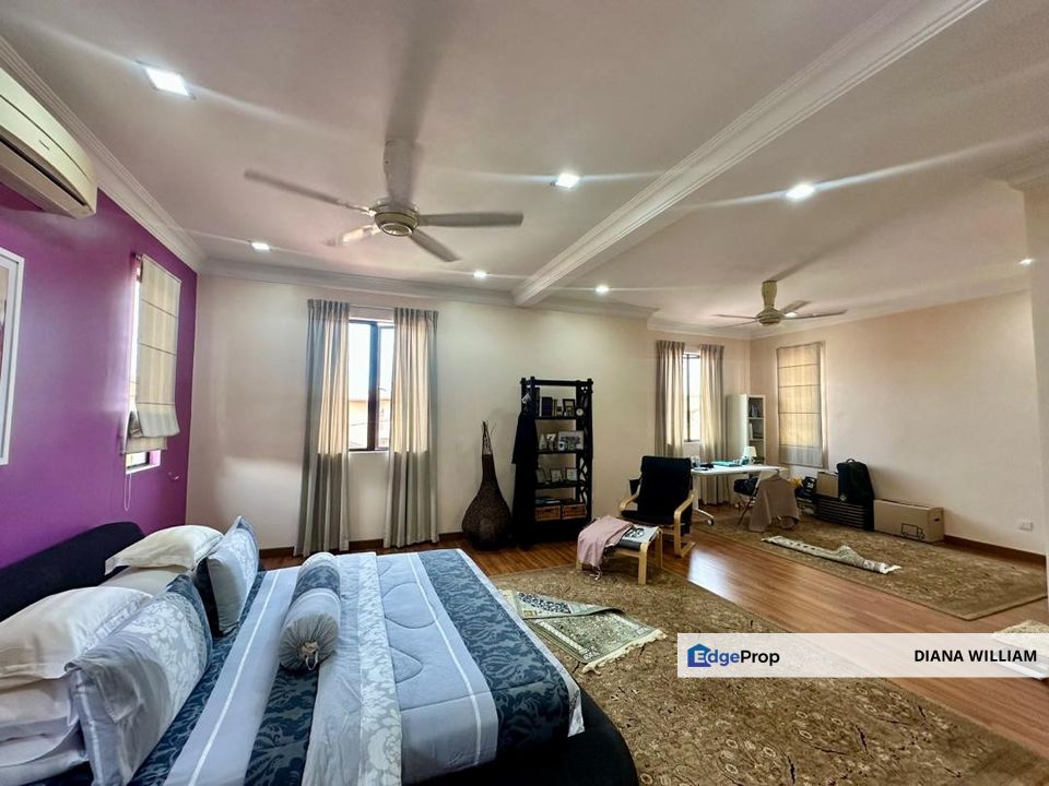 BUNGALOW DOUBLE STOREY SEKSYEN 6 BUKIT MAHKOTA KAJANG FOR SALE, Selangor, Kajang