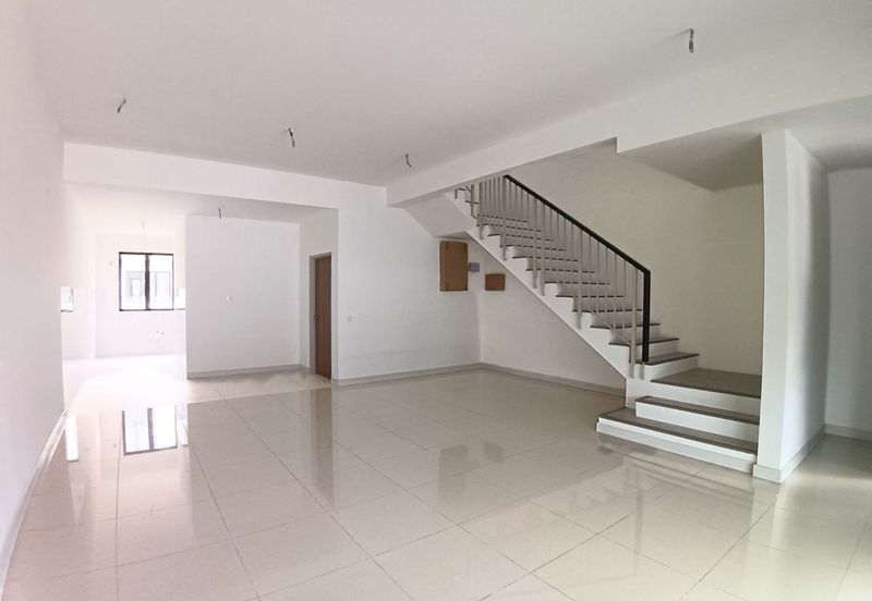 Nadira 3 @ Bukit Raja