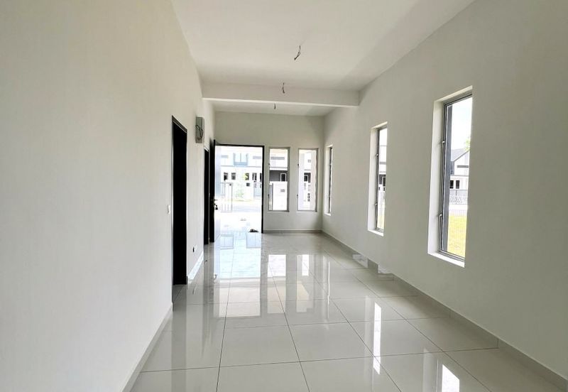 J1 Residence @ Jenderam