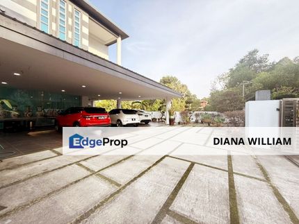 Nice 3.5 storey bungalow with private pool & lift @ Equine Park, Seri Kembangan , Selangor, Seri Kembangan