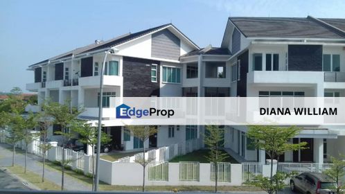 2 Storey Superlink Lagenda 3 Bukit Jelutong, Selangor, Shah Alam