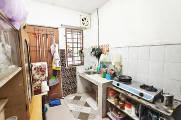 Taman Sri Subang PJS 10