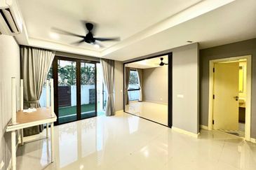 Mozart, Symphony Hills