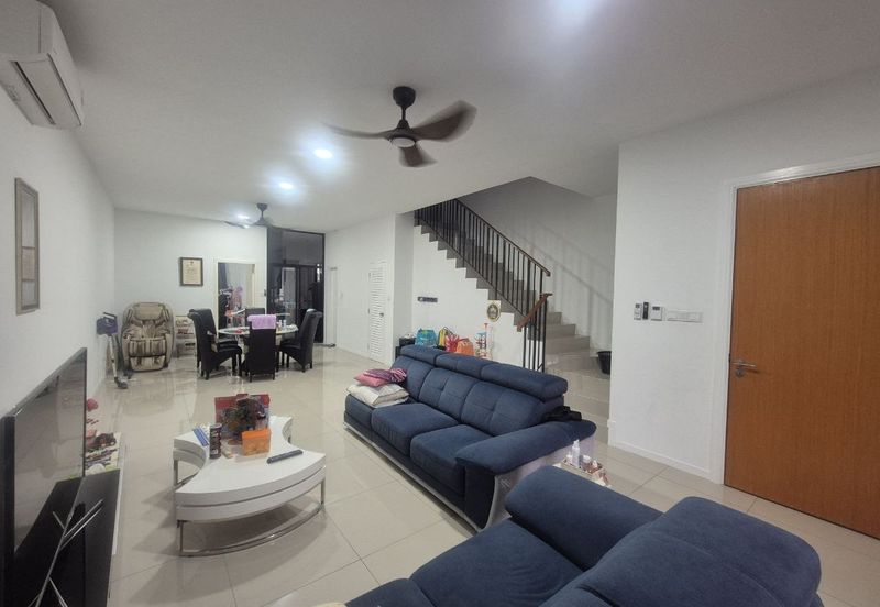 Reef Of Tropics, Setia Eco Glades