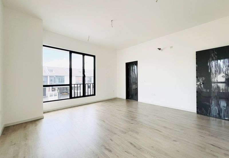 Nadira 3 @ Bukit Raja