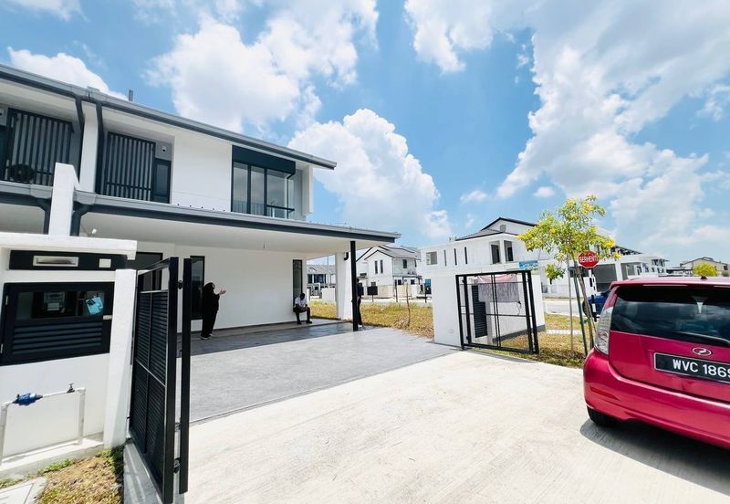 Nadira 3 @ Bukit Raja