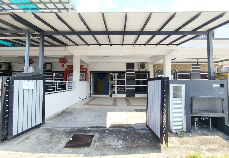 Taman Dato Hormat, Telok Panglima Garang