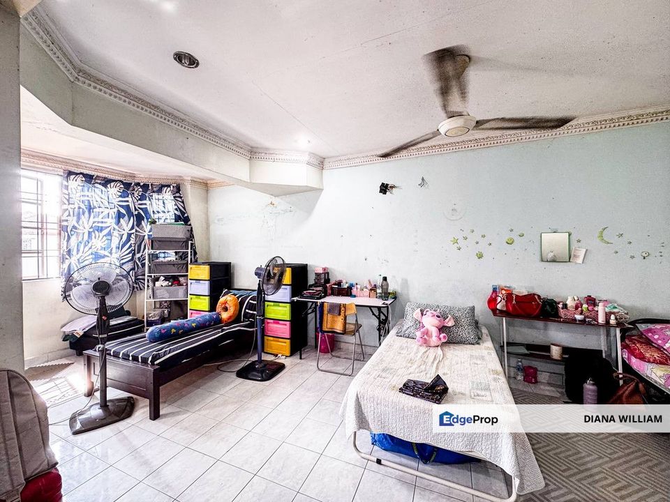 Double Storey Jalan Platinum Seksyen 7, Shah Alam For Sale, Selangor, Shah Alam