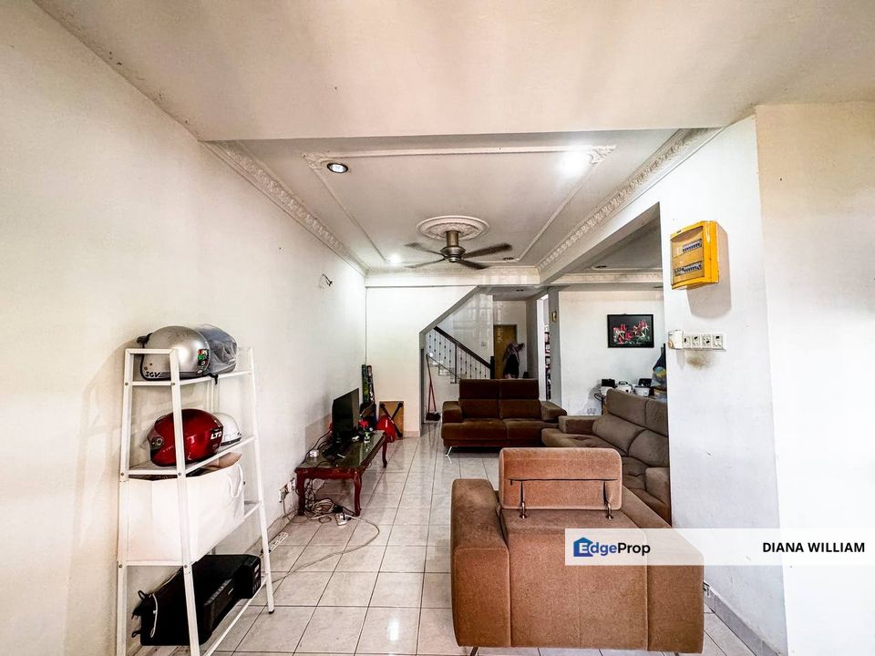 Double Storey Jalan Platinum Seksyen 7, Shah Alam For Sale, Selangor, Shah Alam