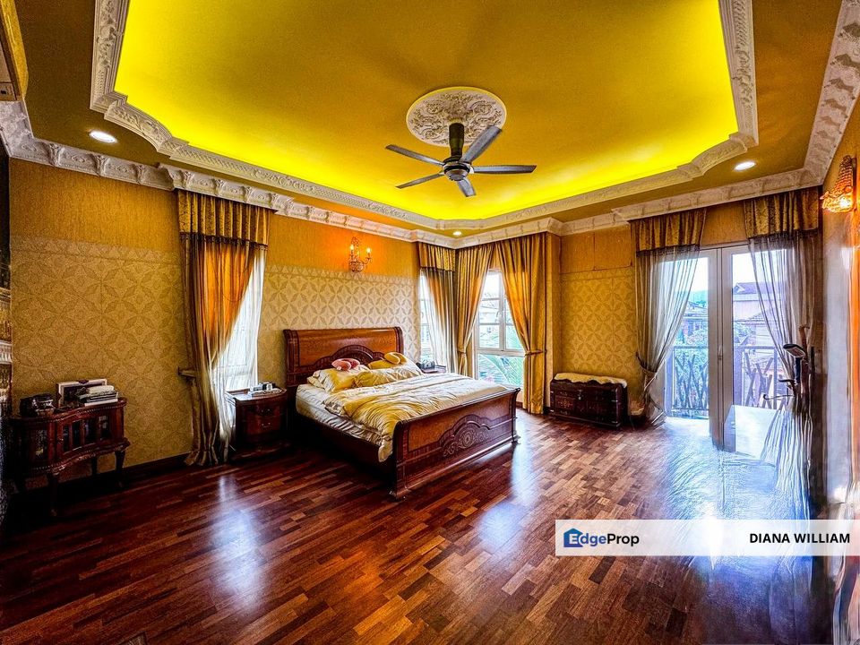 Bungalow House Kampung Melayu Ampang For Sale, Selangor, Ampang