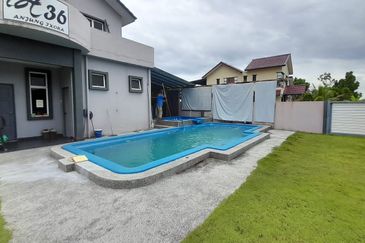 Bandar Baru Salak Tinggi