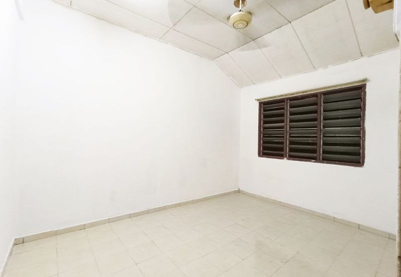 Taman Sungai Kapar Indah