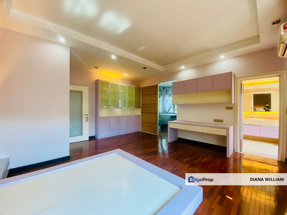 KEMENSAH HEIGHTS 2.5 STOREY BUNGALOW, Selangor, Ampang