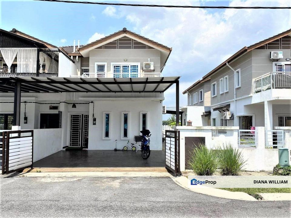 Semi D Cluster 2 Tingkat Taman Desiran Bayu Puchong FOR SALE, Selangor, Puchong