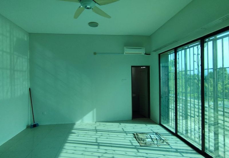 Zeta Park @Citra Hill