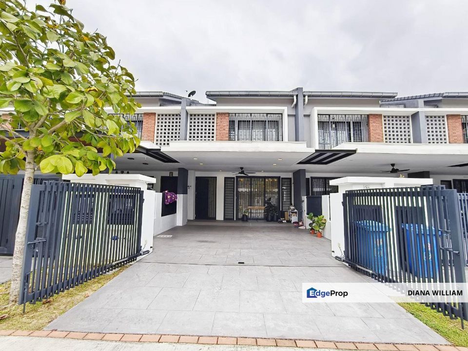 RENOVATED Double Storey House Elmina Greeen 3 Elmina Shah Alam for sale, Selangor, Sungai Buloh