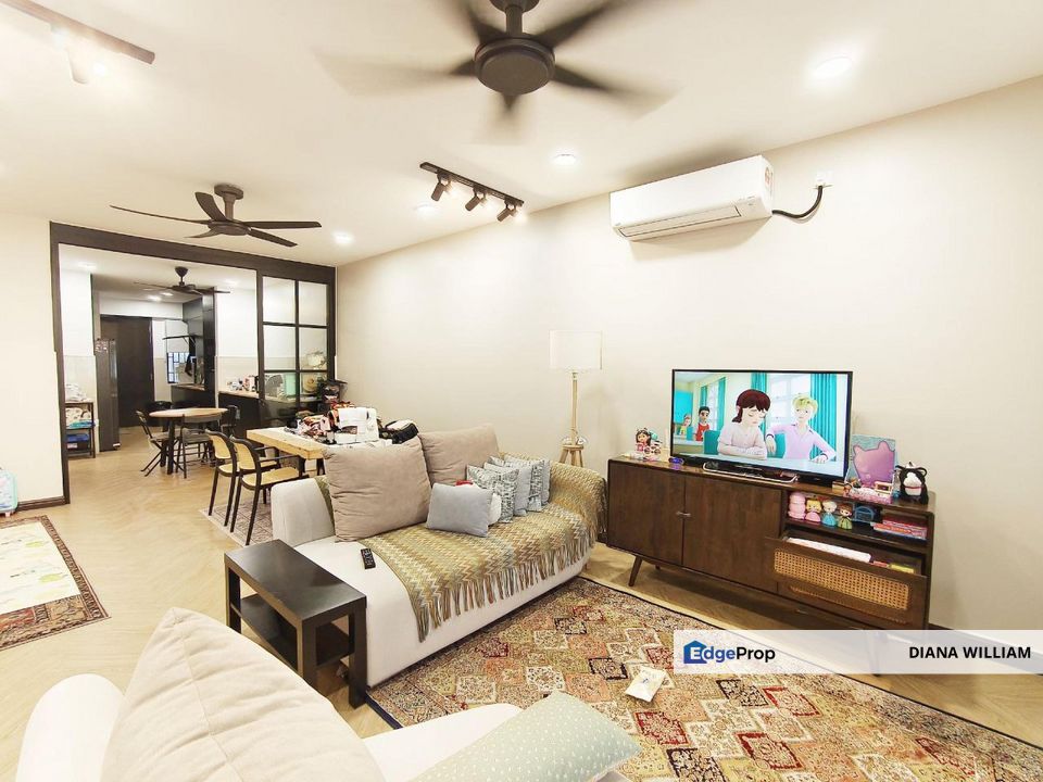 RENOVATED Double Storey House Elmina Greeen 3 Elmina Shah Alam for sale, Selangor, Sungai Buloh