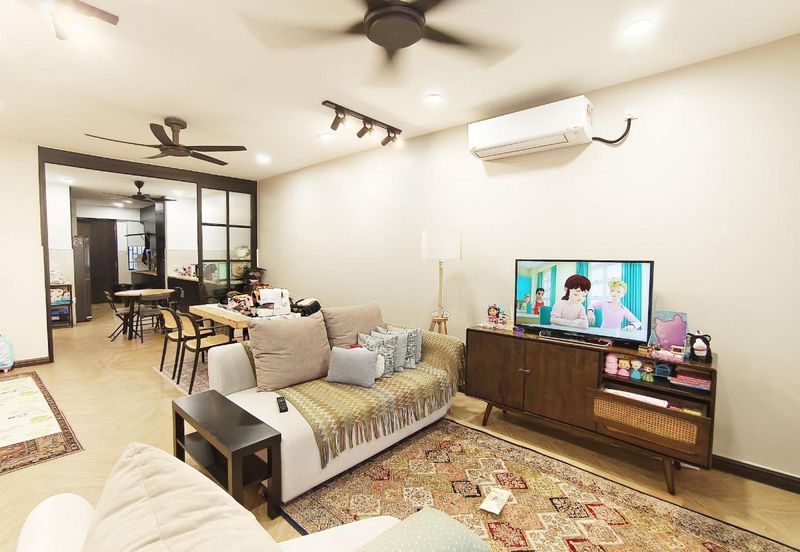 Elmina Green Three @ City of Elmina