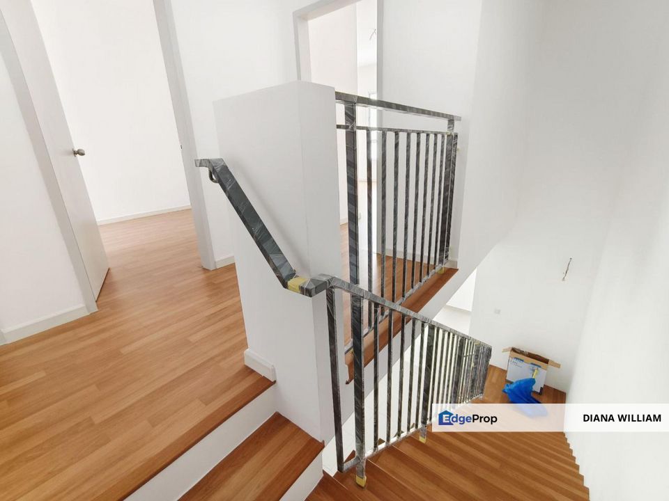 FACING OPEN Double Storey House Aderyn Setia Alam Sari Bangi For Sale , Selangor, Bangi