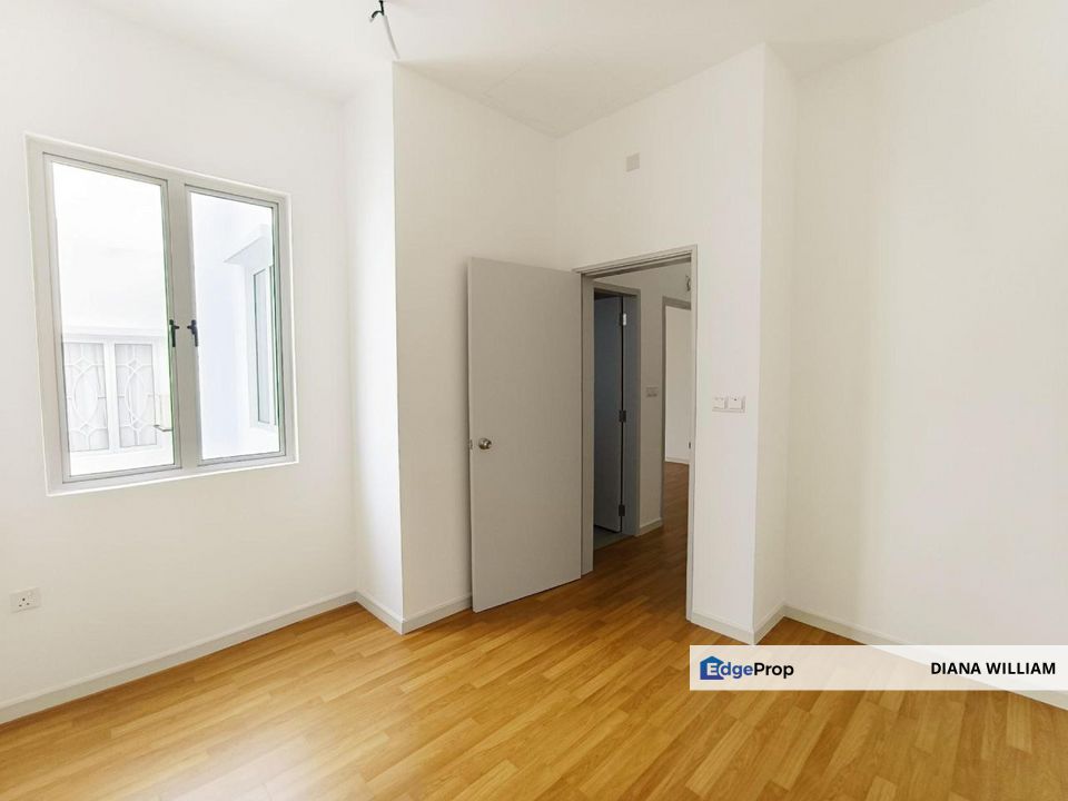 FACING OPEN Double Storey House Aderyn Setia Alam Sari Bangi For Sale , Selangor, Bangi